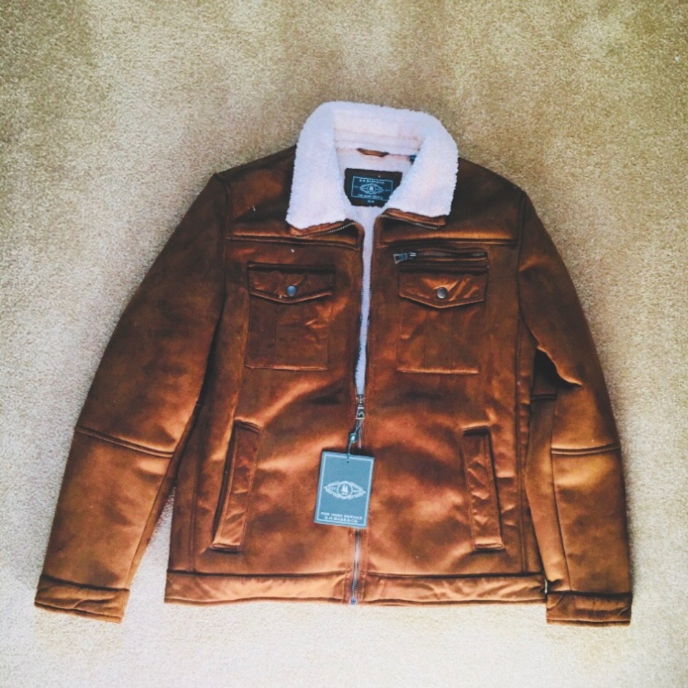 G. H. BASS & CO. Men’s Sherpa lined vegan suede jacket. Medium. NWT. Brown.